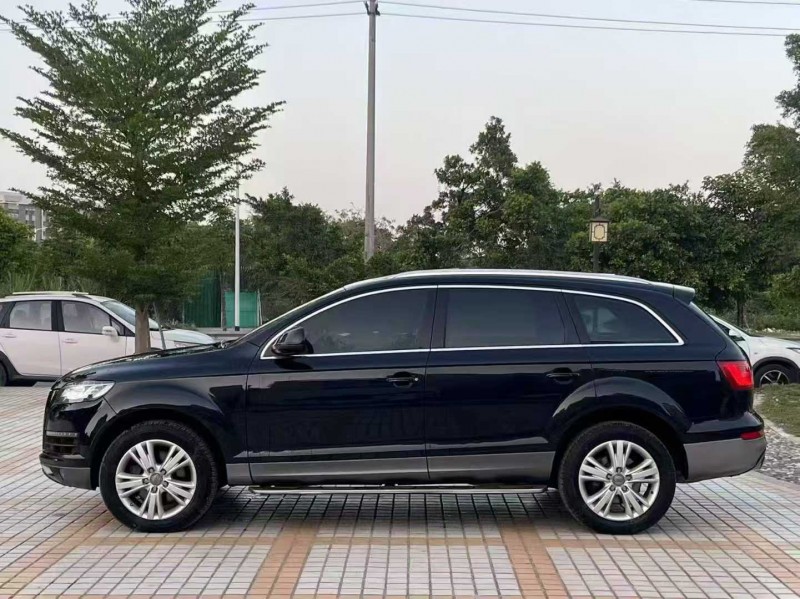 汕头13年奥迪Q73