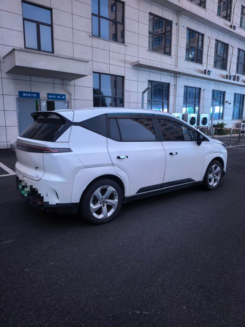 菏泽23年合创汽车Z037