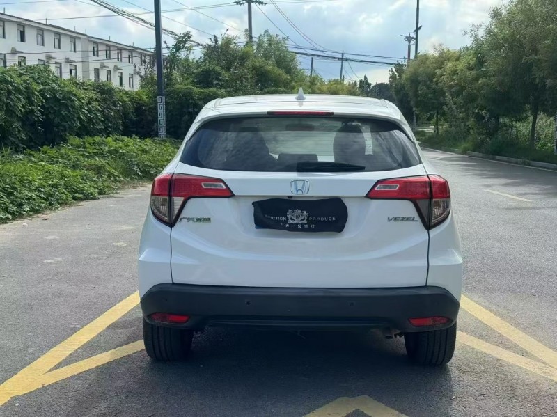 新乡21年本田缤智9