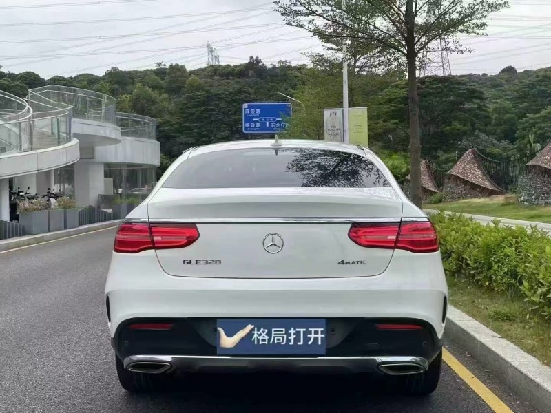 深圳17年奔驰GLE9