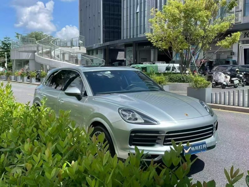 深圳21年保时捷卡宴2