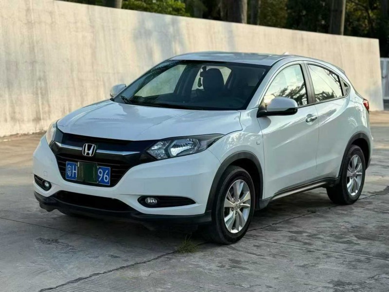 汕头18年本田缤智3