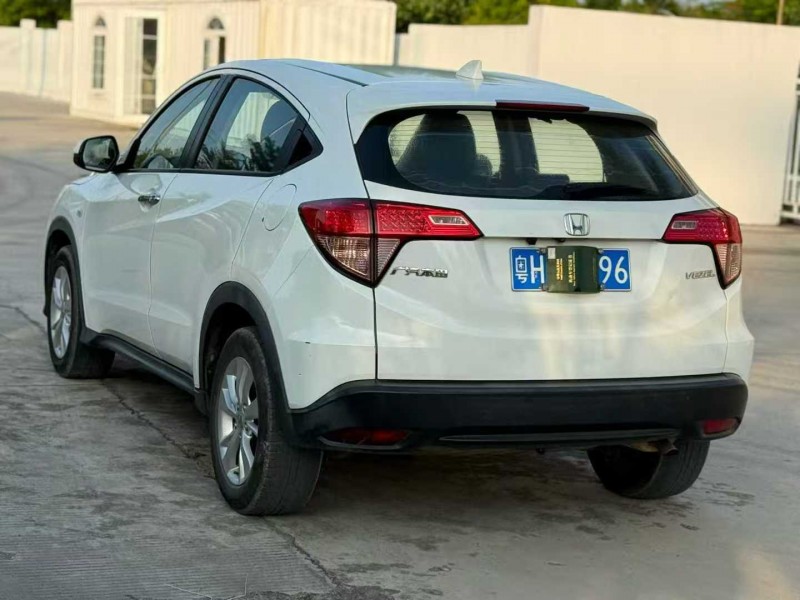 汕头18年本田缤智7