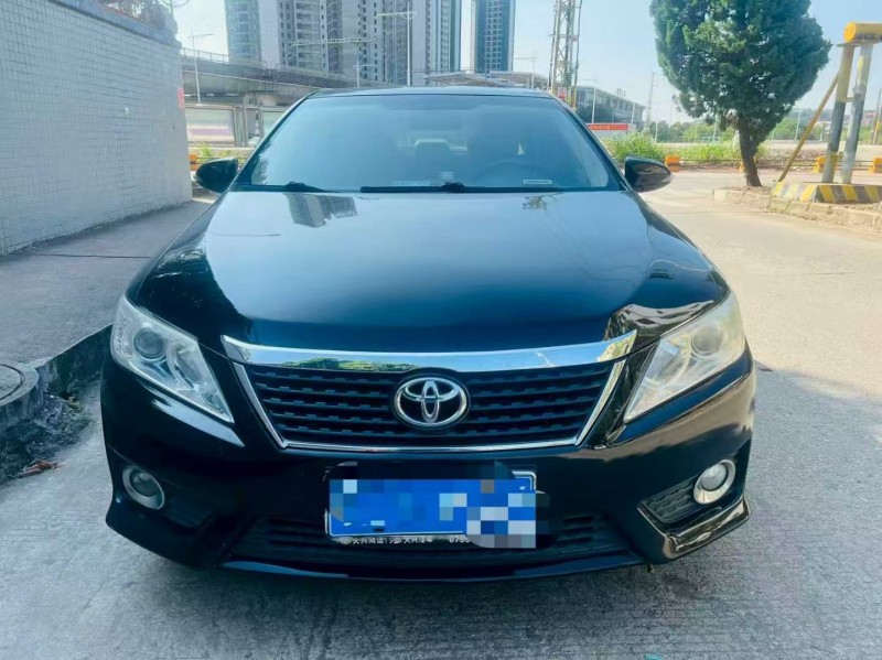 广州12年丰田凯美瑞1