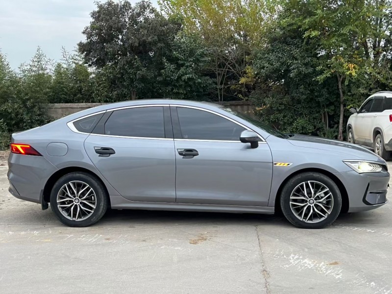 徐州23年比亚迪秦5