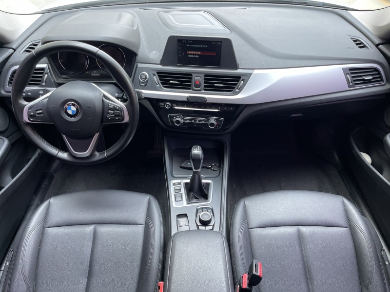 济宁19年宝马1系6