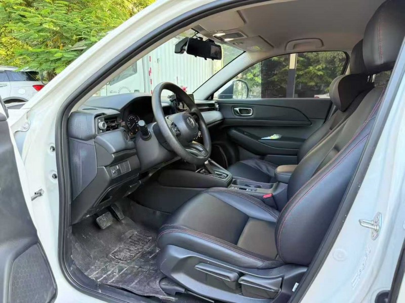 汕头24年本田缤智4