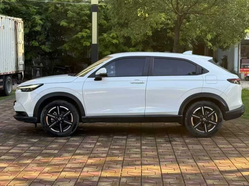 汕头24年本田缤智7