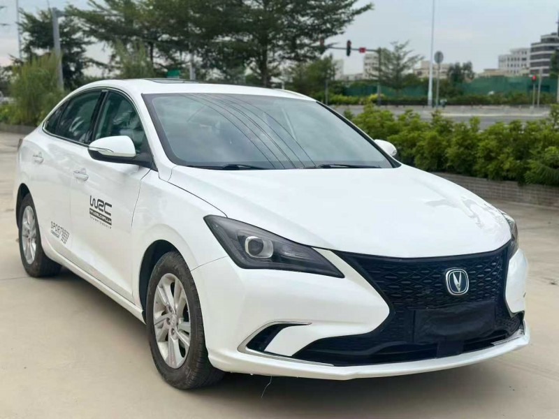 汕头19年长安汽车逸动2