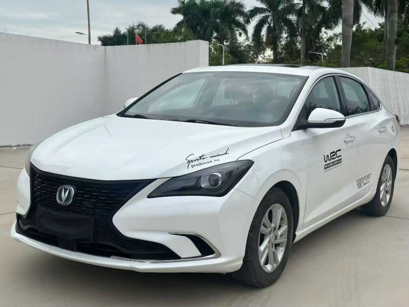 汕头19年长安汽车逸动3