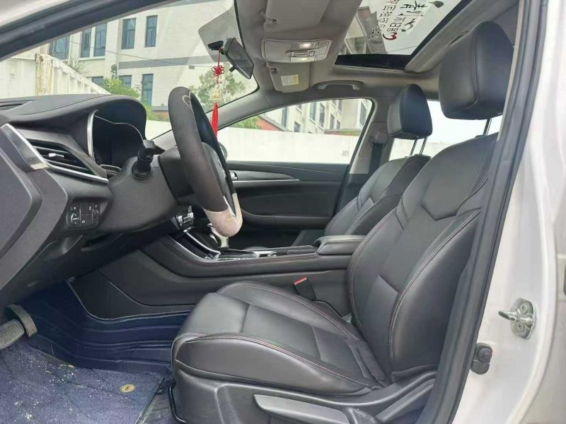 汕头19年长安汽车逸动4