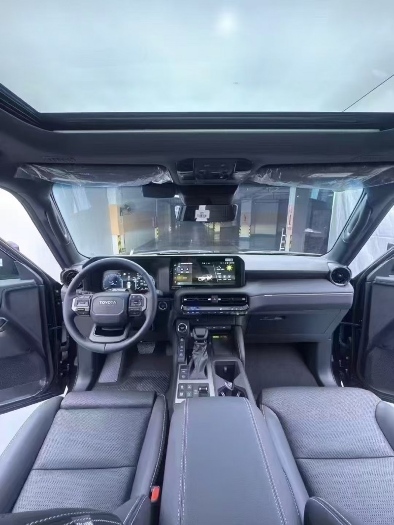 广州25年丰田普拉多5