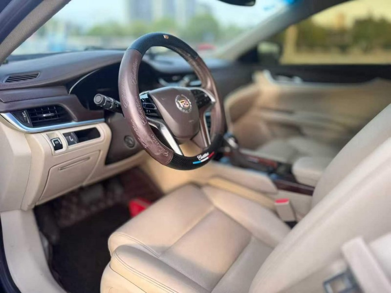 金华16年凯迪拉克XTS5