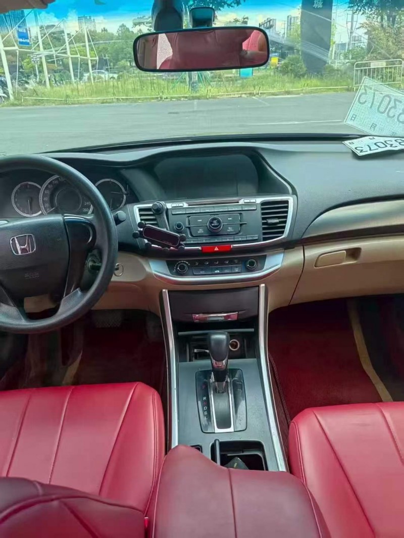 金华16年本田雅阁7