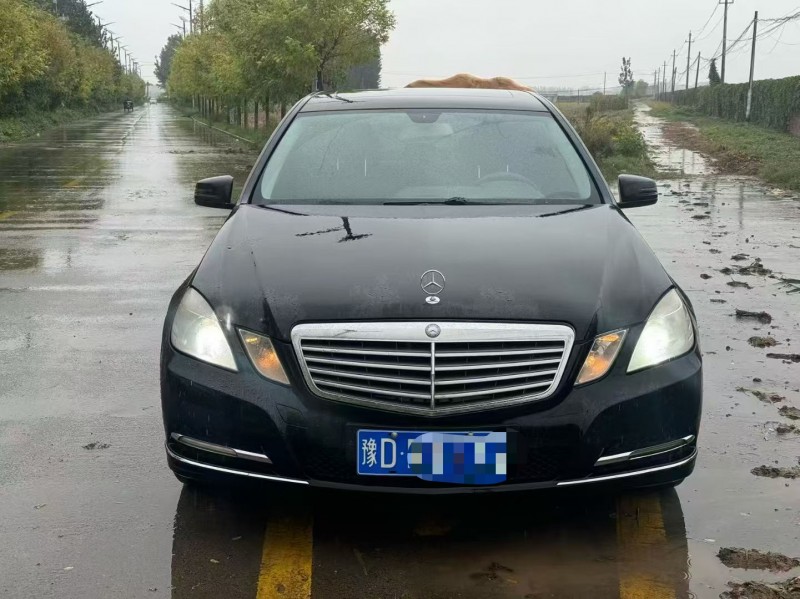 新乡13年奔驰E1