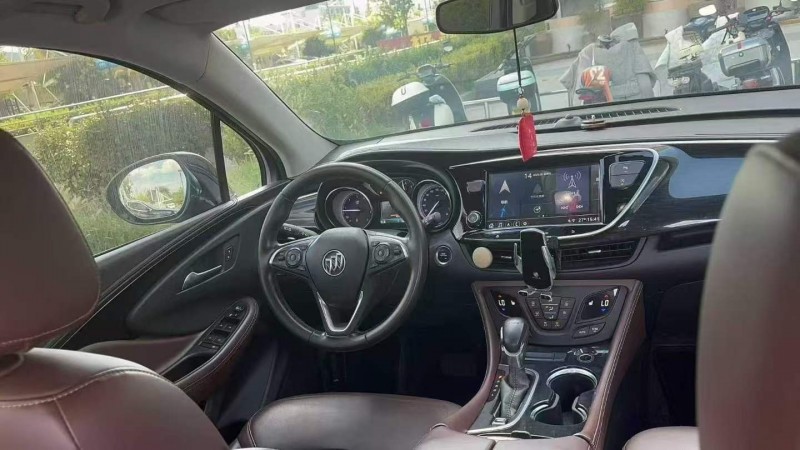 金华21年别克昂科威7