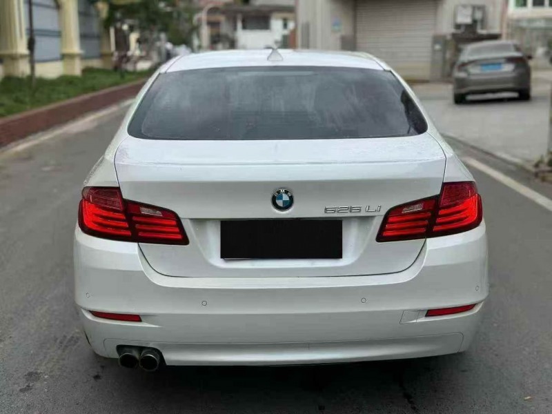 厦门17年宝马5系9