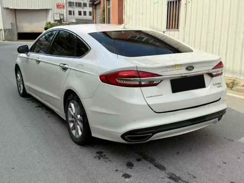 福州17年福特蒙迪欧8