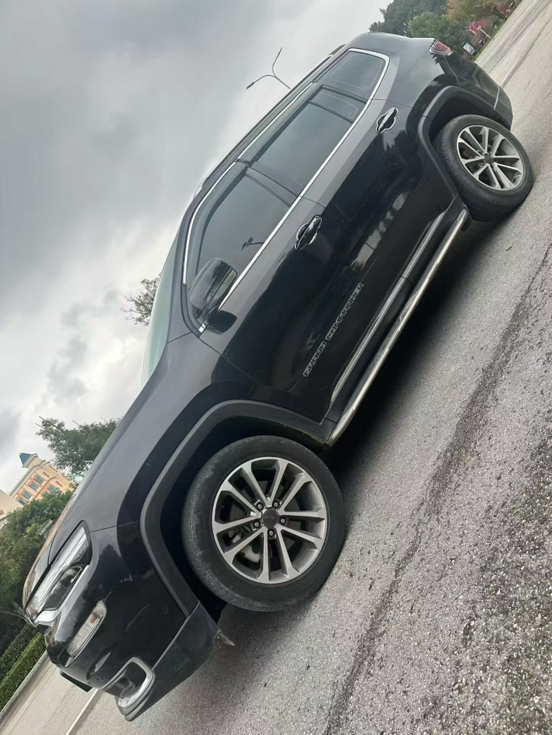 德阳21年Jeep指挥官2