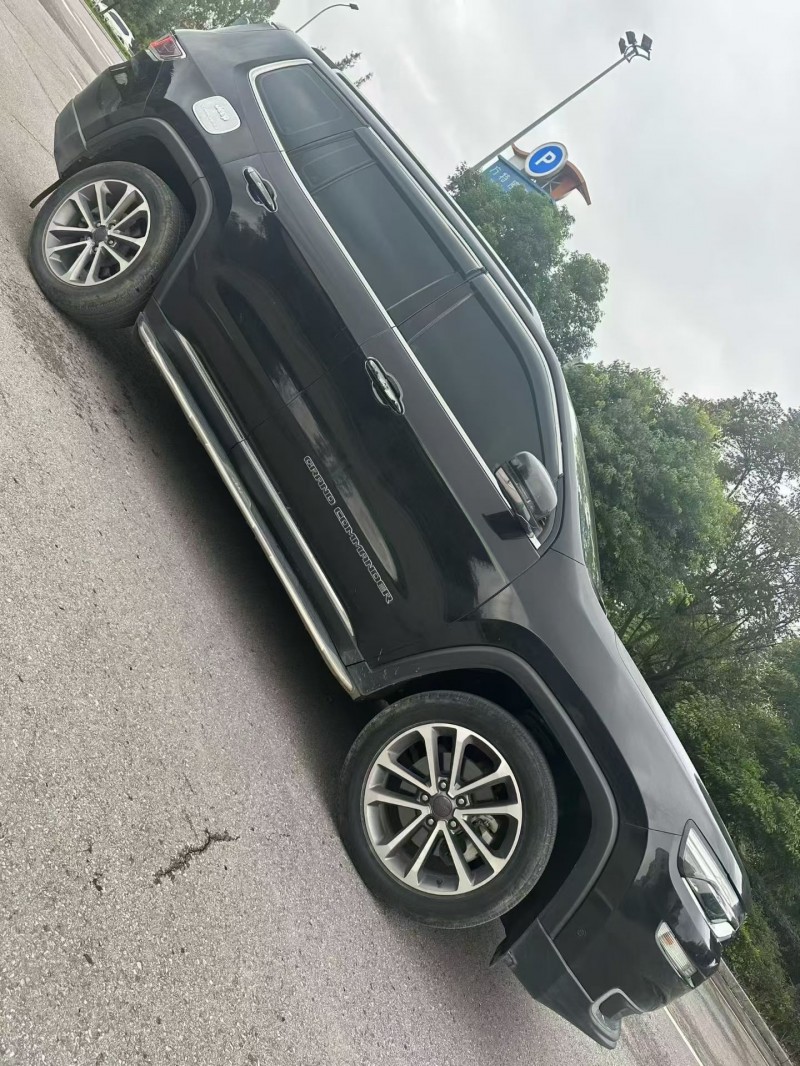 德阳21年Jeep指挥官3