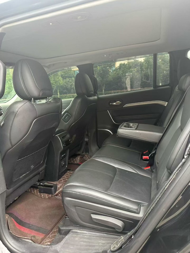 德阳21年Jeep指挥官4