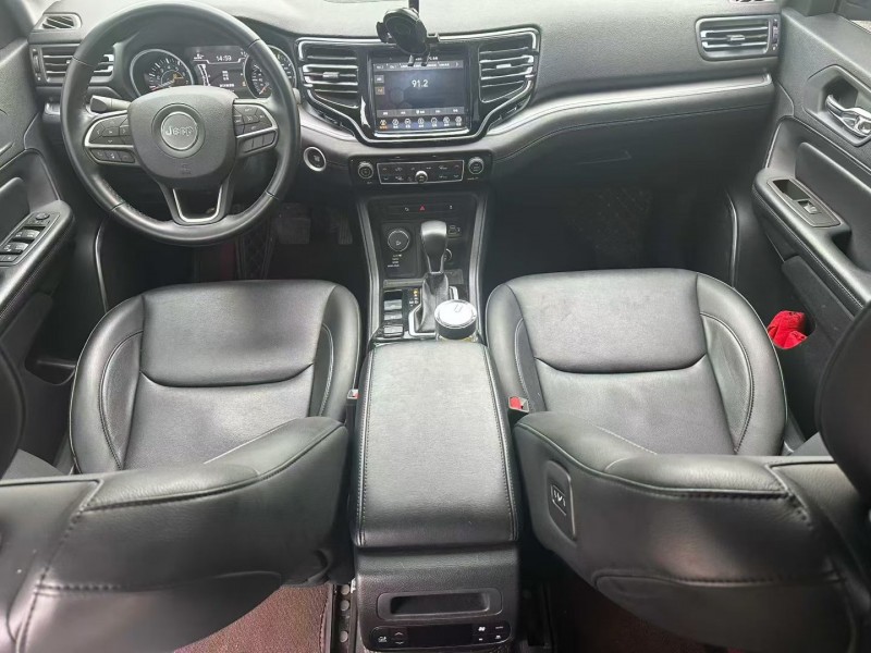 德阳21年Jeep指挥官5