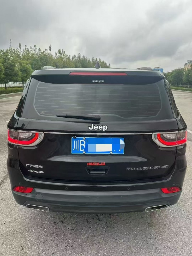 德阳21年Jeep指挥官9