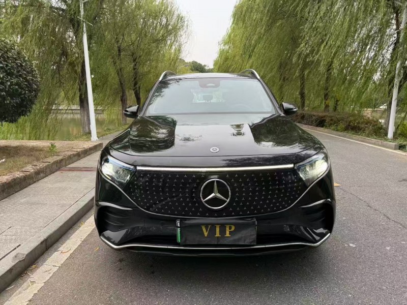 广州25年奔驰EQB1