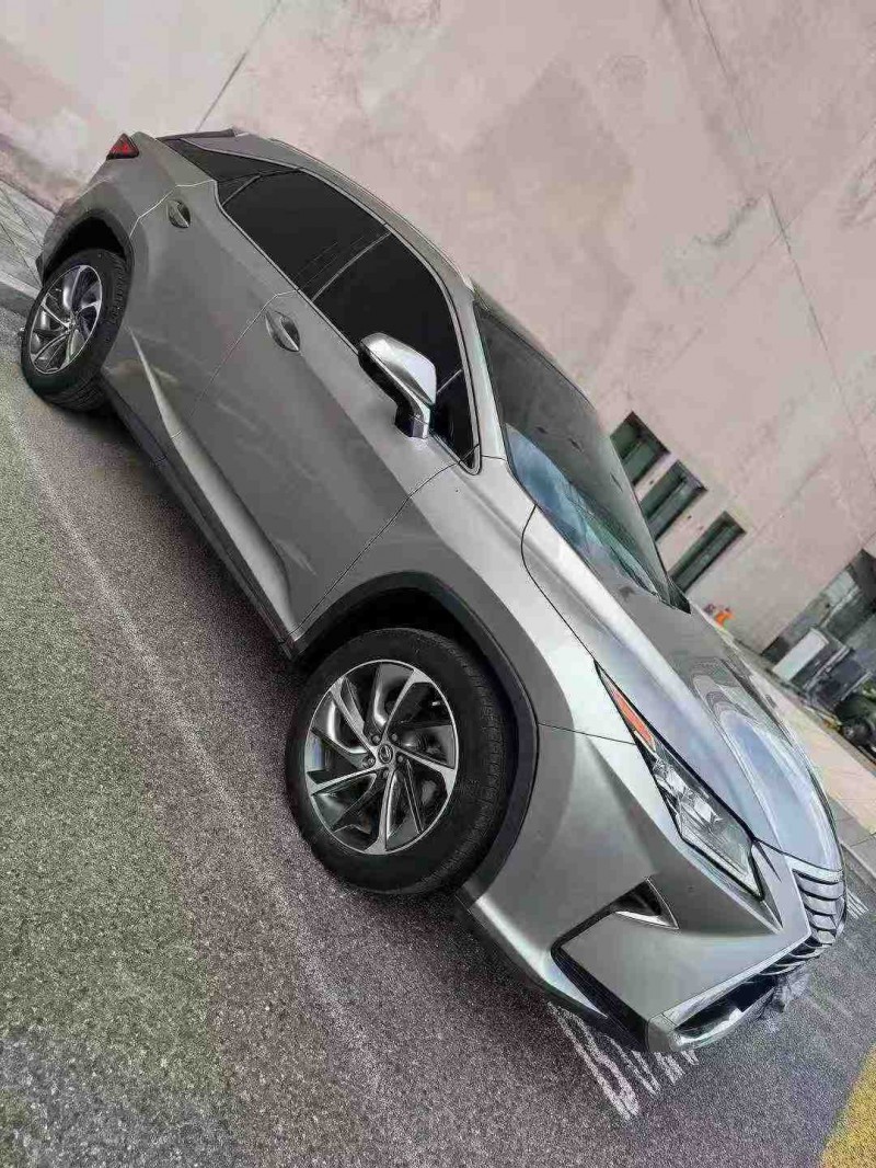 营口18年雷克萨斯RX2