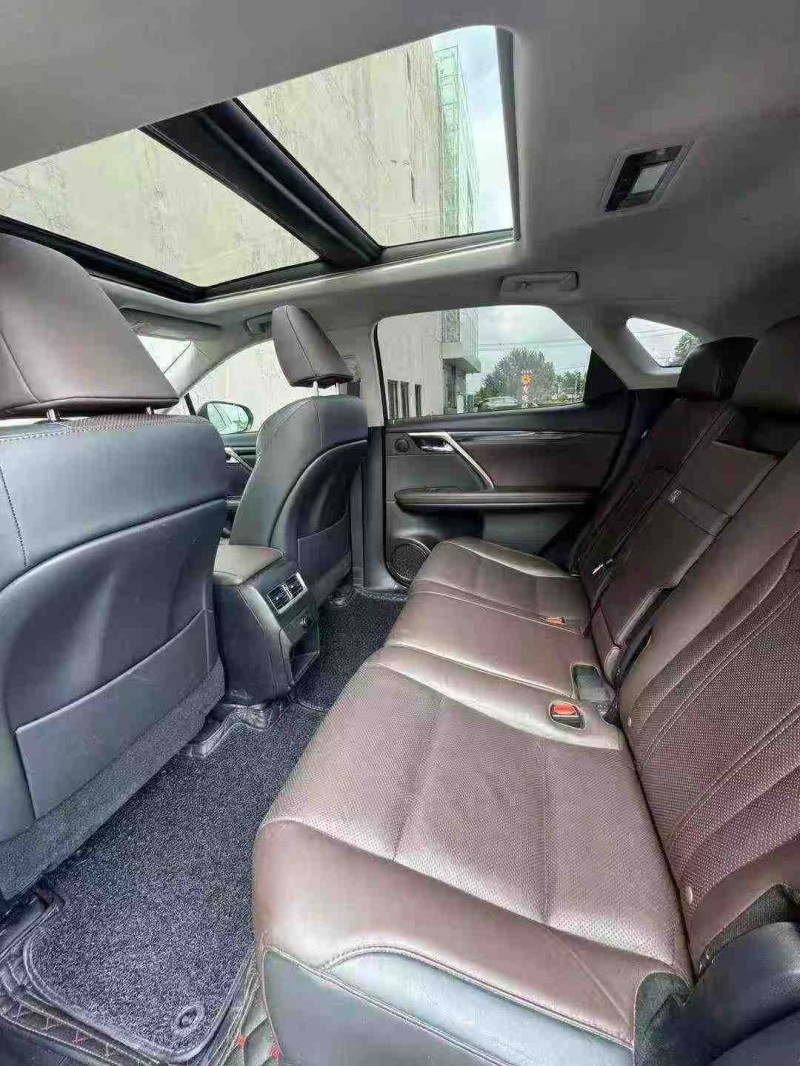 营口18年雷克萨斯RX9