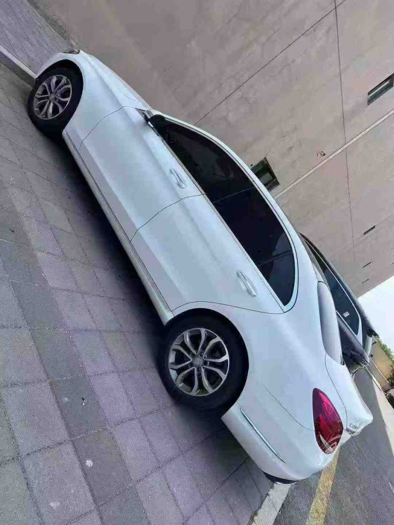 营口16年奔驰CLA4