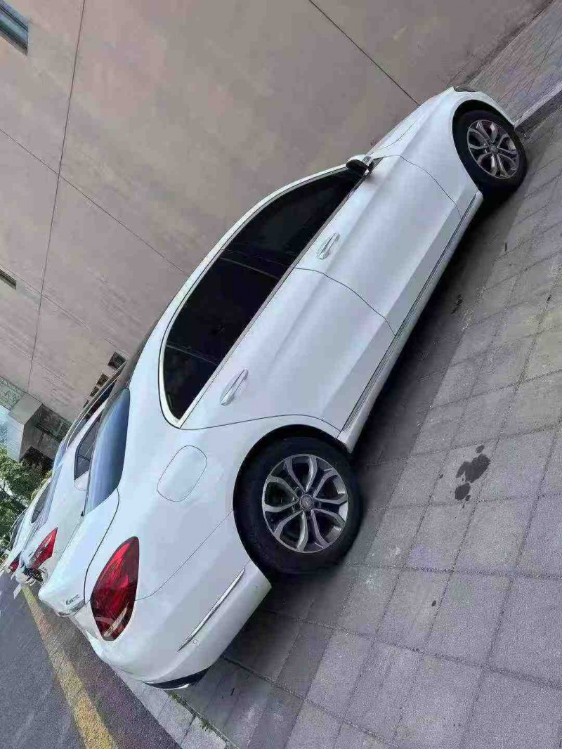 营口16年奔驰CLA9