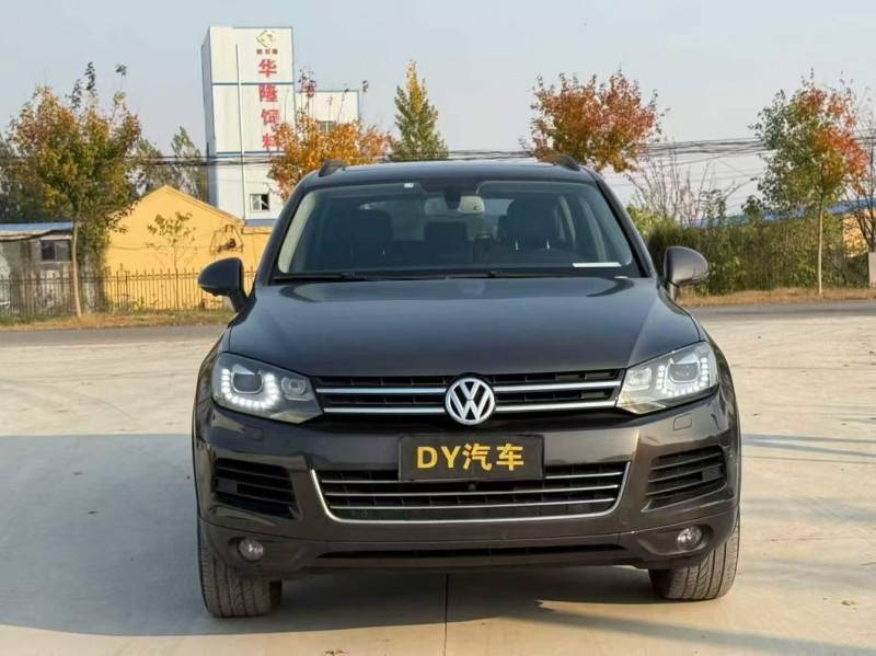 聊城13年大众途锐1