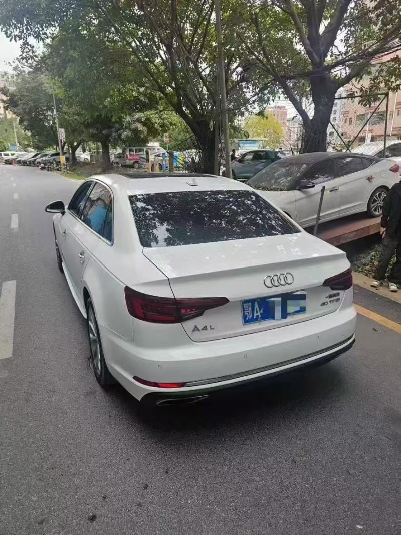 广州19年奥迪A4L8