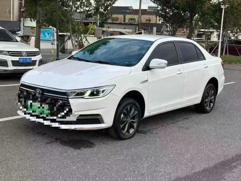 嘉兴22年比亚迪秦2