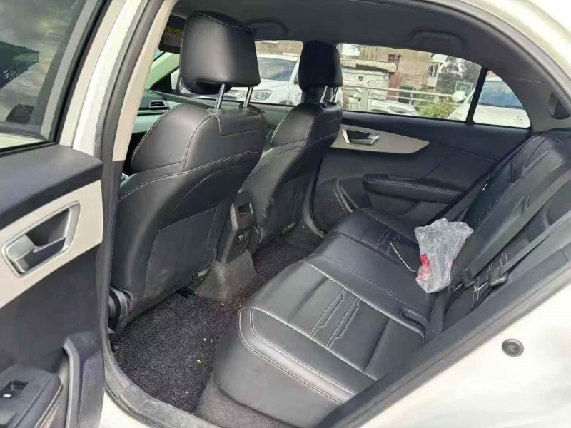 嘉兴22年比亚迪秦7