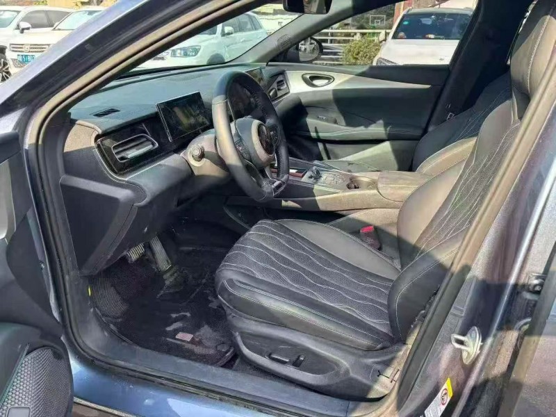 嘉兴25年比亚迪海豹8