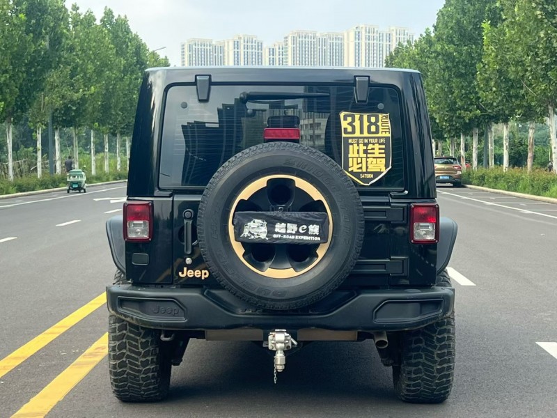 郑州15年Jeep牧马人8