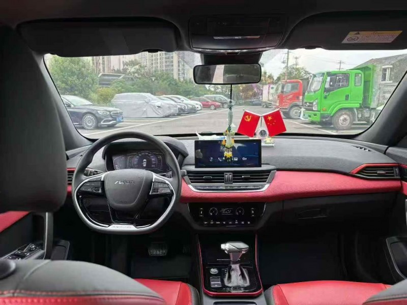 温州22年东风奕炫6