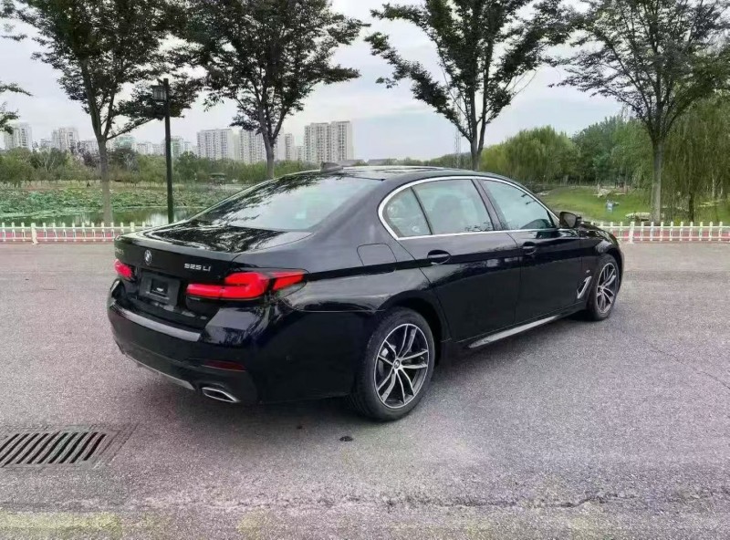 常州23年宝马5系8