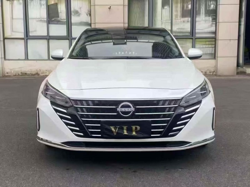 三明25年日产天籁1