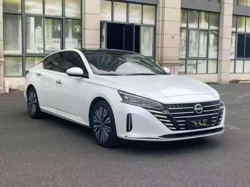 三明25年日产天籁2