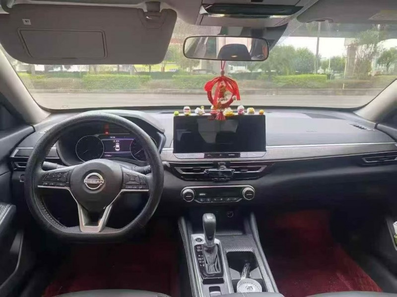 三明25年日产天籁4