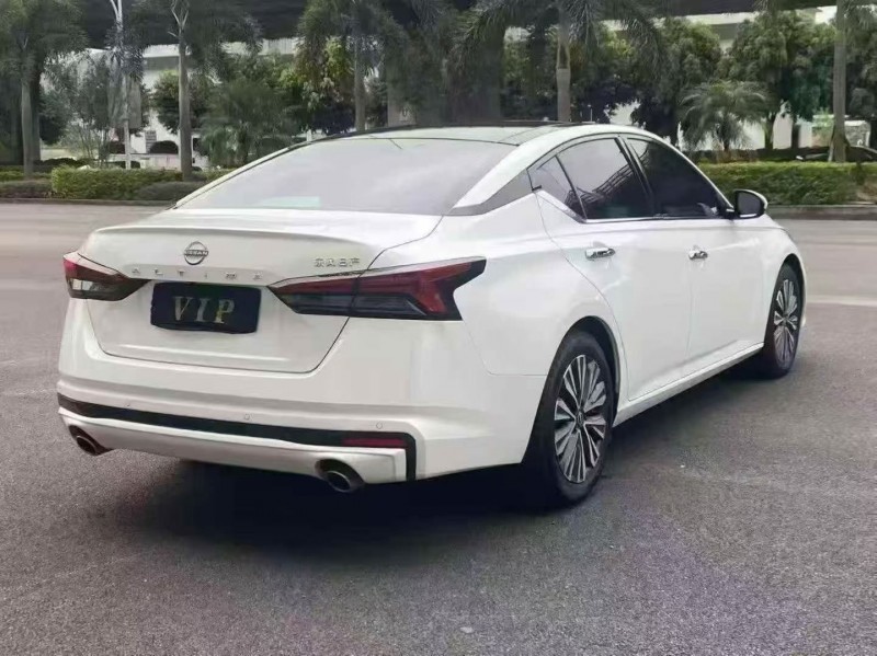 三明25年日产天籁8