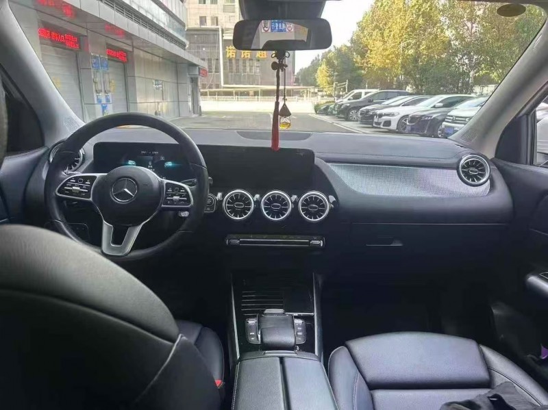 合肥22年奔驰GLA4