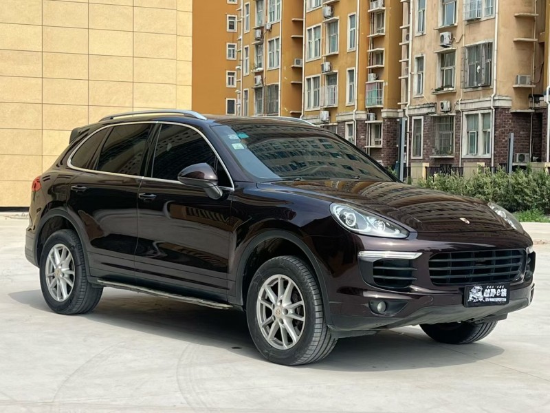 郑州15年保时捷卡宴2