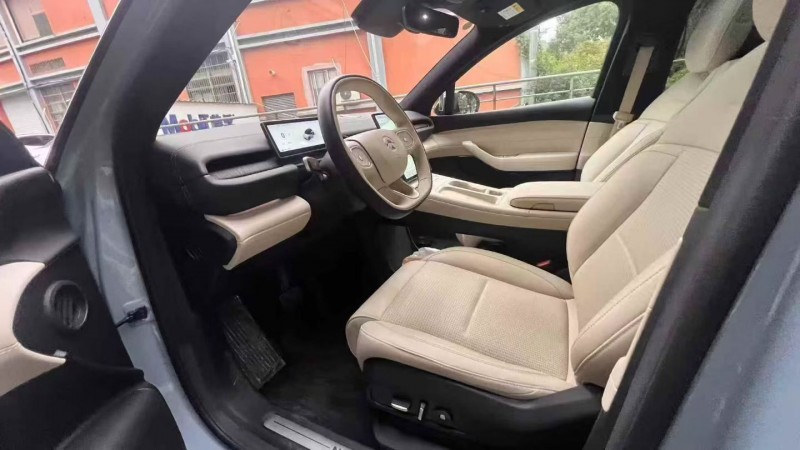 嘉兴23年蔚来ES65