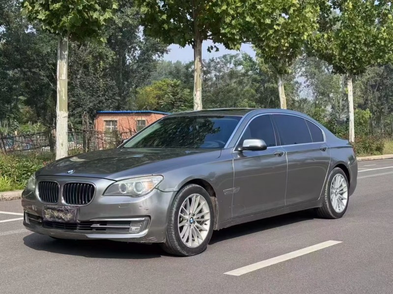 郑州15年宝马7系3