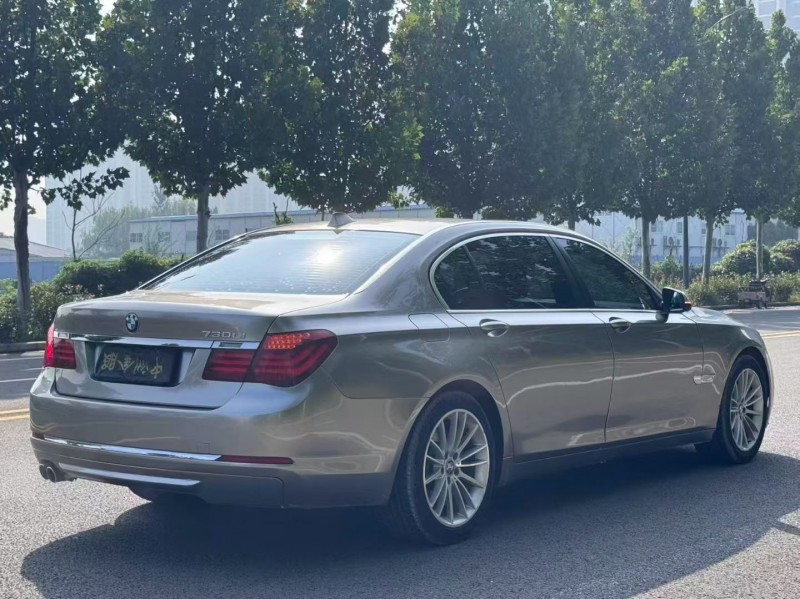 郑州15年宝马7系7