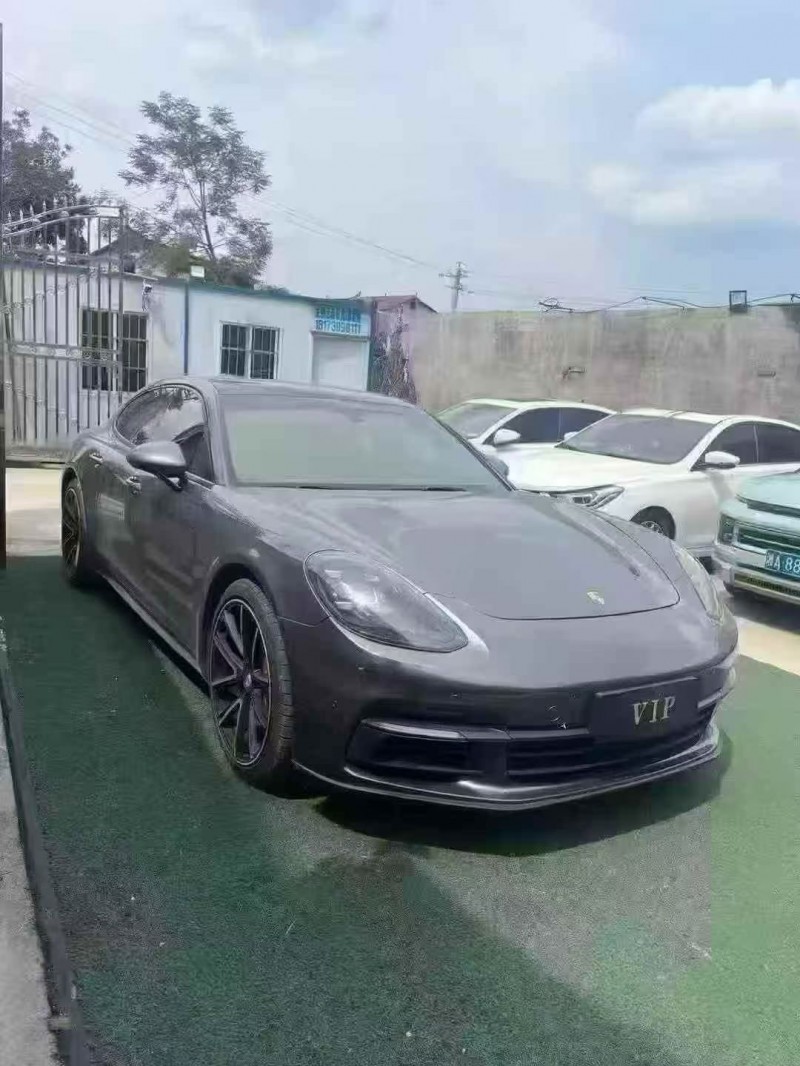 衡阳17年保时捷帕拉梅拉2